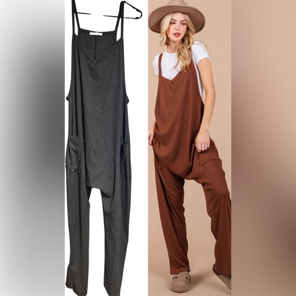 NWOT Ces Femme Sleeveless Harem Drop Crotch Front Pocket Jumpsuit Size Small